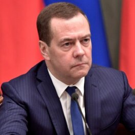 Медведев раскритиковал «Роскосмос»
