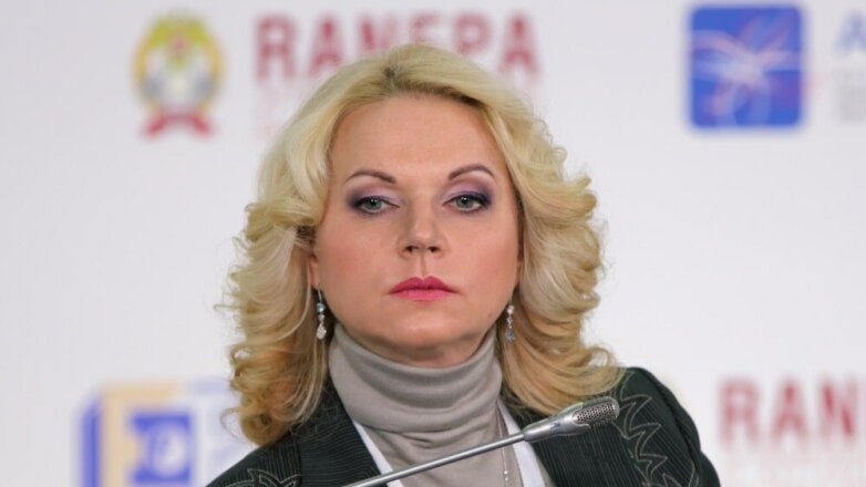 Голикова заявила о риске проникновения коронавируса в Россию