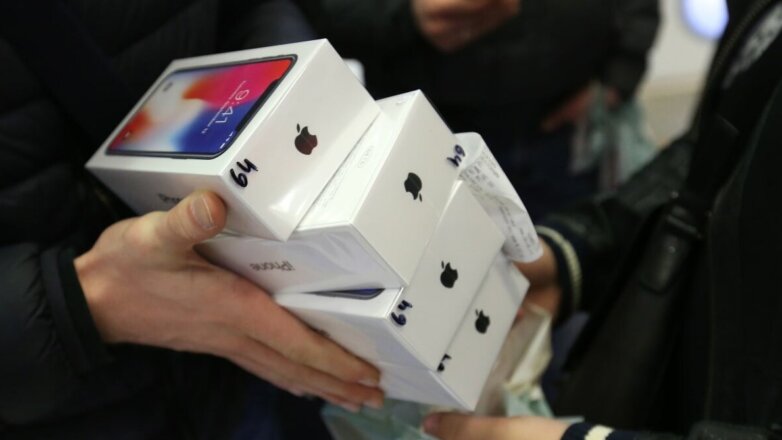 В России упадут цены на флагманские модели iPhone