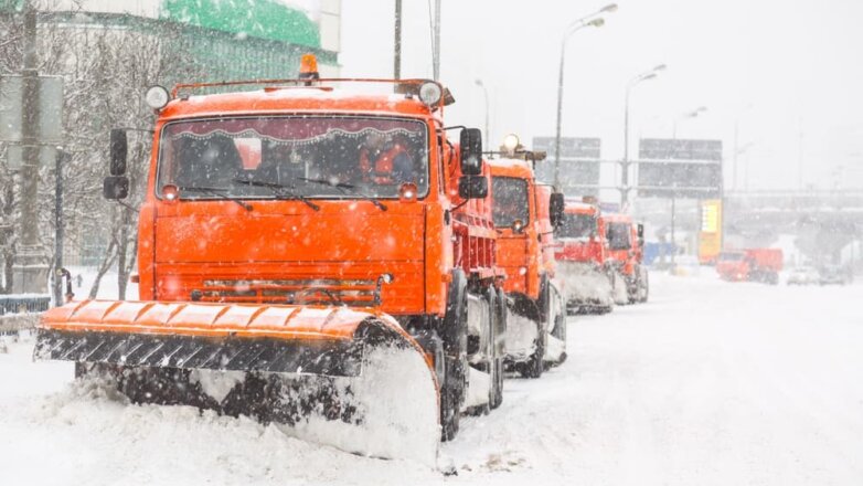 Очистить Москву от снега коммунальщики обещают за неделю