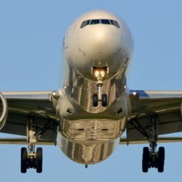 Летящий из Индии Boeing-777 запросил экстренную посадку в Красноярске