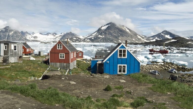 Лед в Гренландии тает с рекордной скоростью из-за потепления