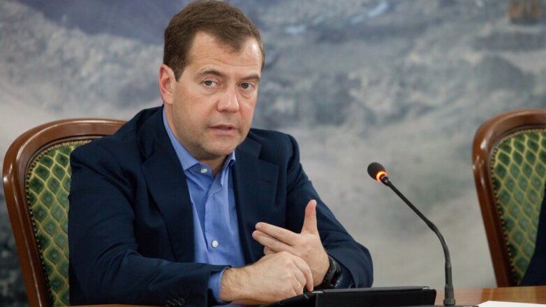 Медведев согласился на продление дачной амнистии до марта 2020 года