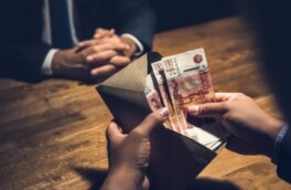 Чиновник из ЯНАО оштрафован на 1,6 млн за взятку в 40 тысяч рублей