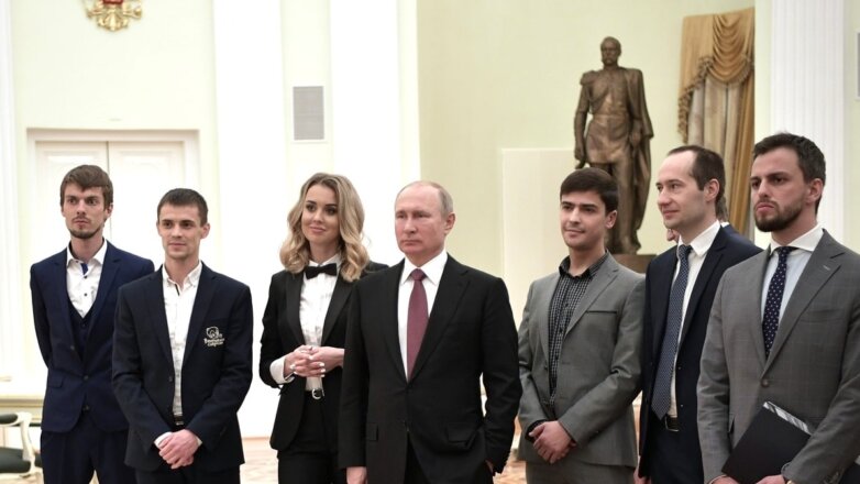 Встреча Владимира Путина с победителями конкурса «Немалый бизнес»