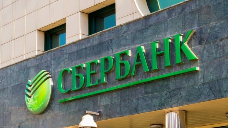 Ставки по рублевым вкладам в Сбербанке и Альфа-банке выросли
