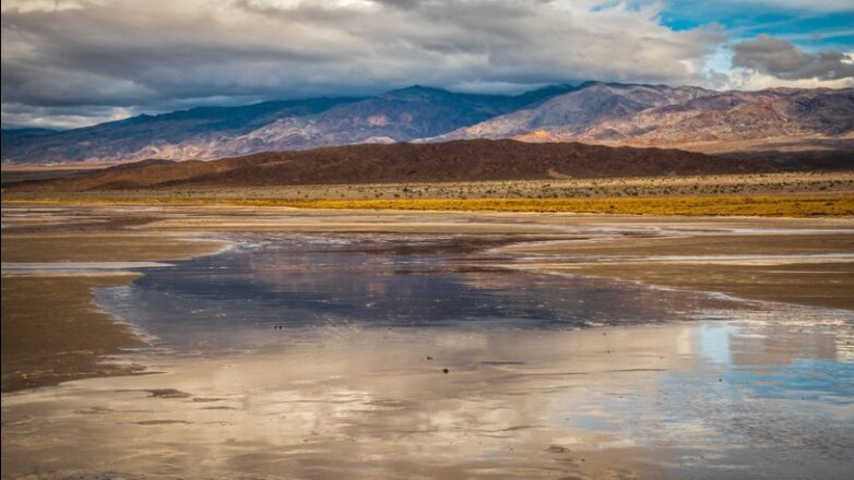 В самой засушливой пустыне Америки появилось озеро