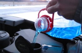 В Роскачестве назвали разрушающие автомобили незамерзайки