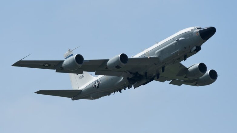 У берегов Крыма заметили самолет-разведчик ВВС США