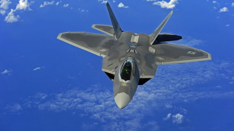 Пилот впервые продемонстрировал все возможности истребителя F-22 Raptor