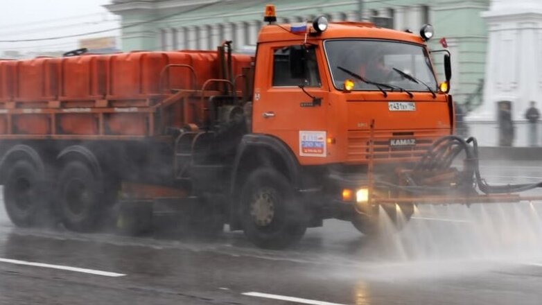 Московские дороги и тротуары вымоют необычным способом