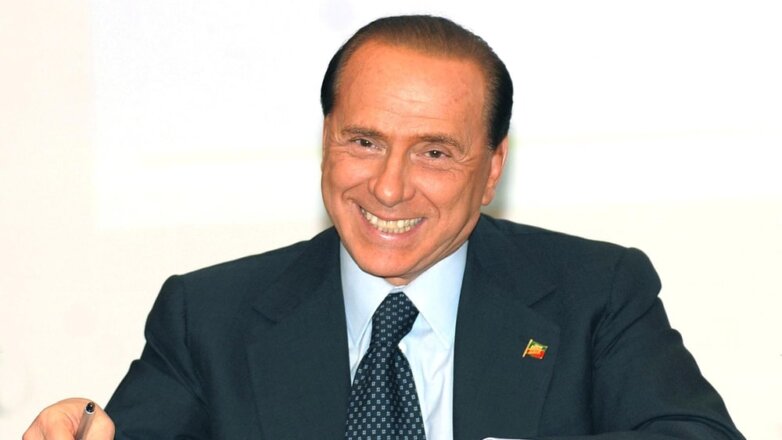 Прокуратура Рима снова подозревает Берлускони в коррупции и подкупе