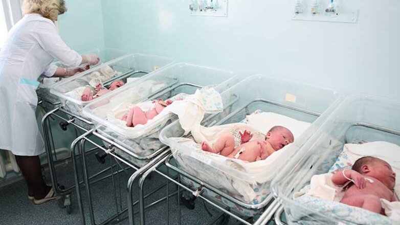 За пять лет рождаемость на Украине сократилась на 40%