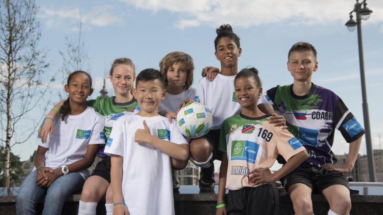 Международный детский пресс-центр программы «Футбол для дружбы» 2019 начал свою работу
