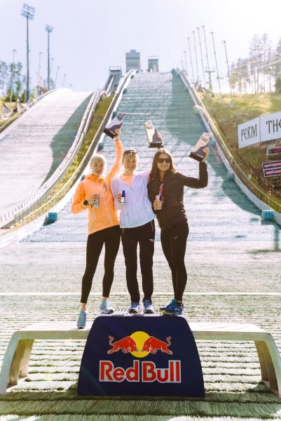 Победители женского первенства российского этапа Red Bull 400