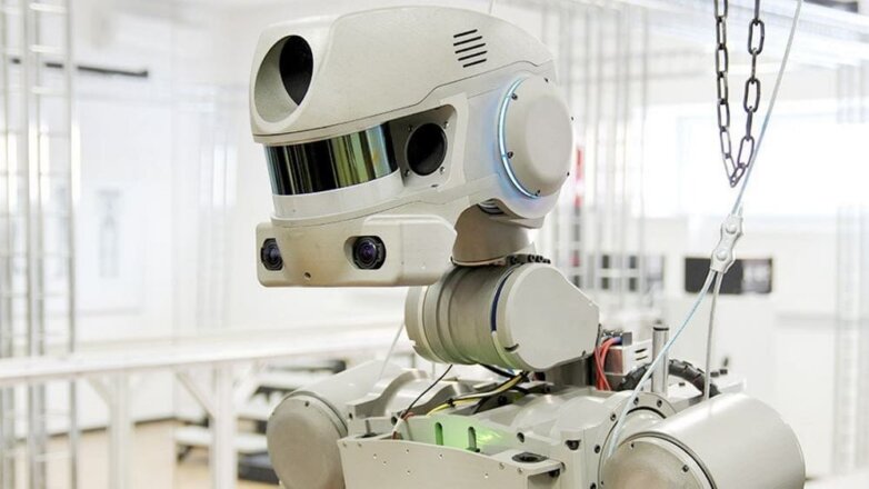 Армия России получит на вооружение человекоподобных роботов