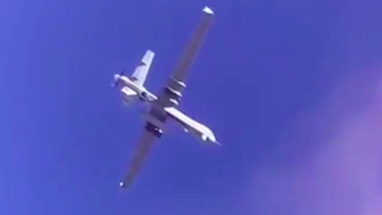 В интернете появилось видео перехвата российским истребителем беспилотника США
