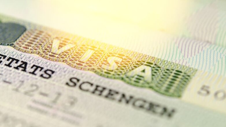 Названа ориентировочная дата возобновления выдачи шенгенских виз в России