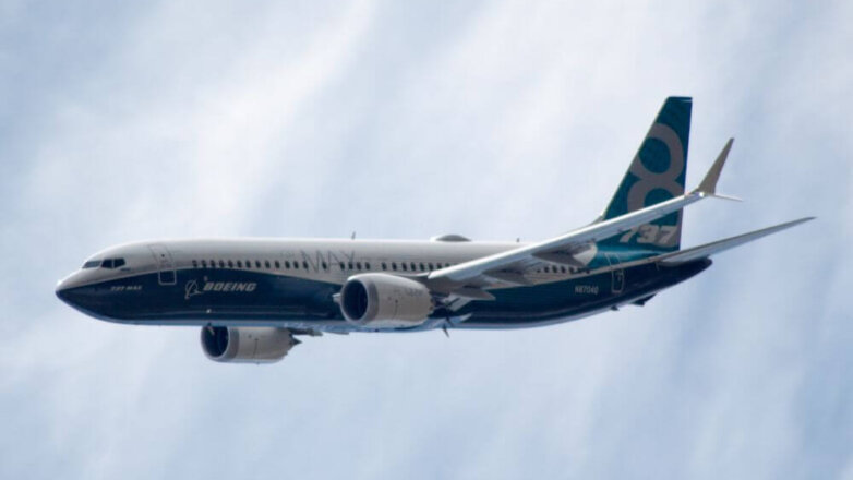 Власти США обнаружили бракованные детали на самолетах Boeing
