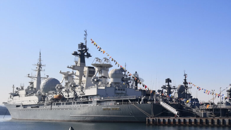 Крупнейший корабль ТОФ впервые пройдет в морском параде в День ВМФ