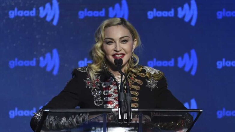 Мадонна выпустила совместный клип с рэпером-трансгендером