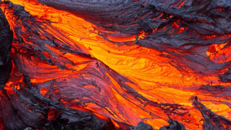 Ученые: извержения вулкана на Камчатке пока не стоит бояться