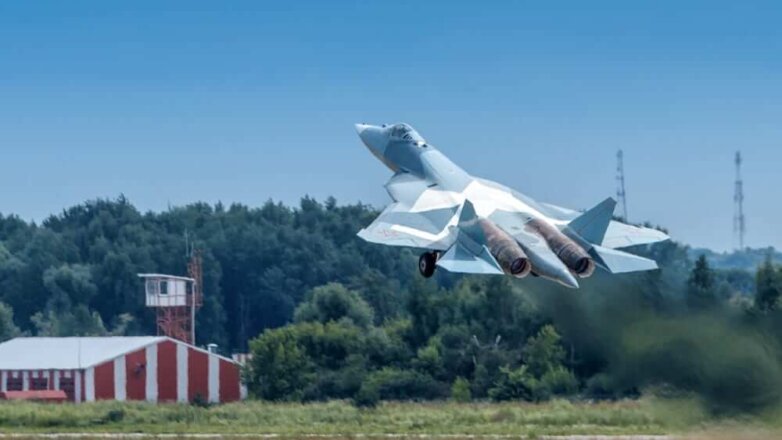 В Минобороны озвучили сроки завершения испытаний Су-57 и МиГ-35