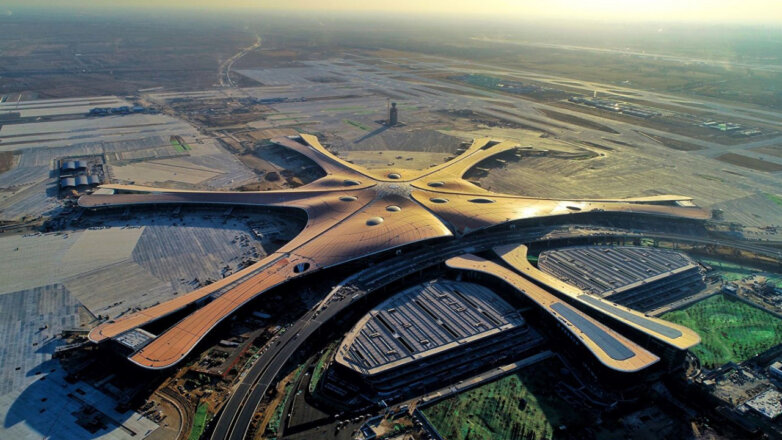 Компания из ОАЭ построит в пекинском аэропорту комплекс за $11 млрд