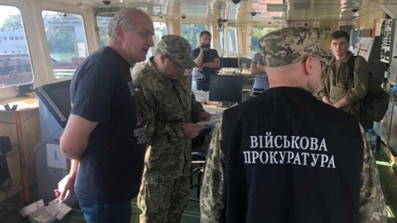 На Украине отпустили российских моряков с задержанного танкера