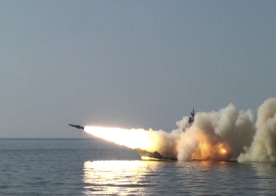 Появилось видео пусков крылатых ракет «Москит» в Японском море