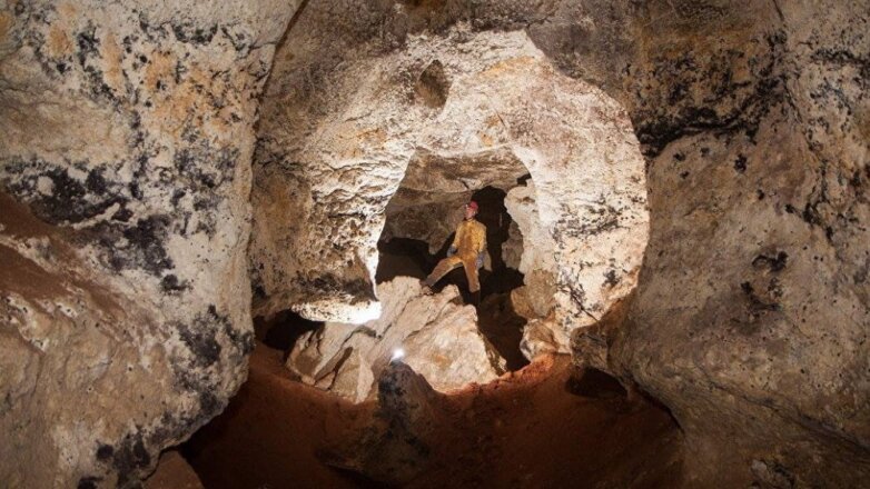 В Крыму откроют для туристов пещеру «Таврида»