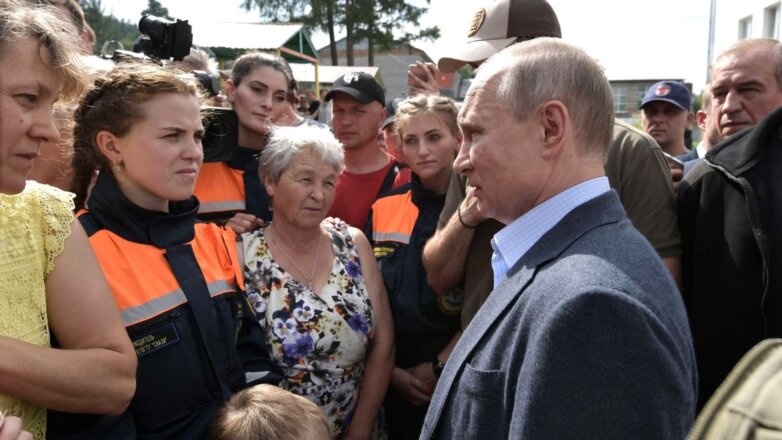 Путин раскритиковал оскорбившую пострадавших от паводка чиновницу