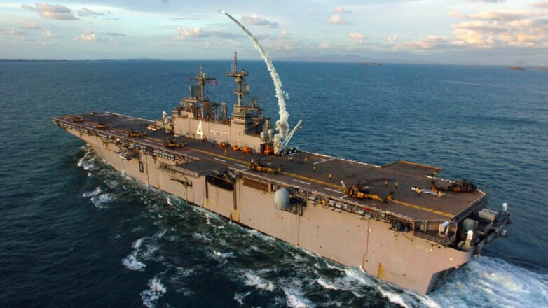 Корабль ВМС США сбил иранский беспилотник