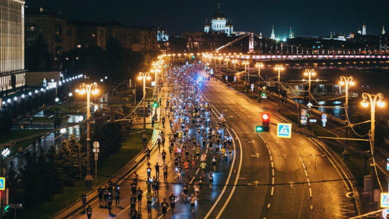Ночной забег в Москве соберёт любителей бега и романтики