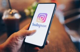 Песков высказался о возможности разблокировки Instagram в России