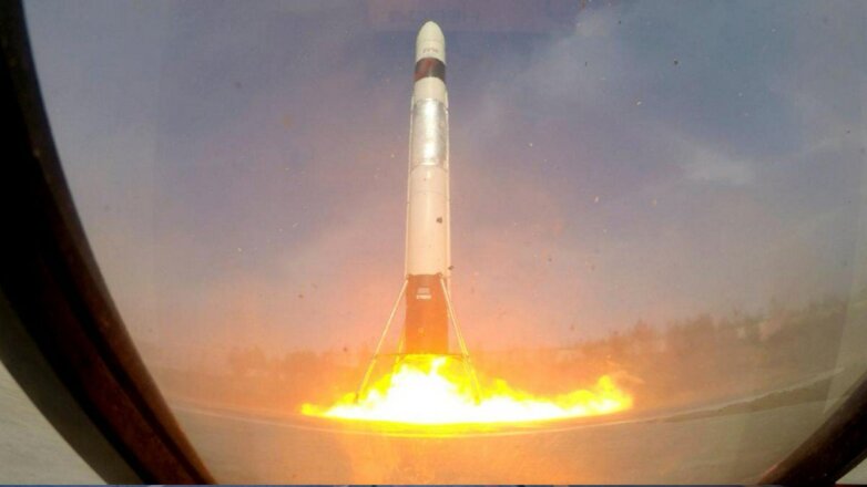 Китай запустил первую многоразовую ракету