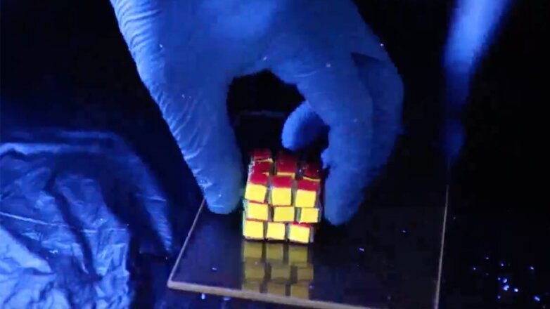 Американские и китайские ученые представили липкий кубик Рубика