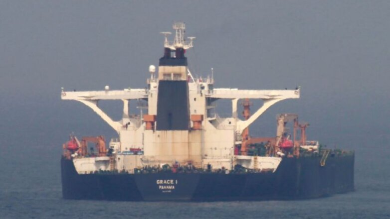 Гибралтар отклонил требование США задержать иранский танкер