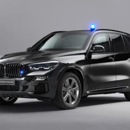 BMW представила бронированный кроссовер X5 Protection VR6