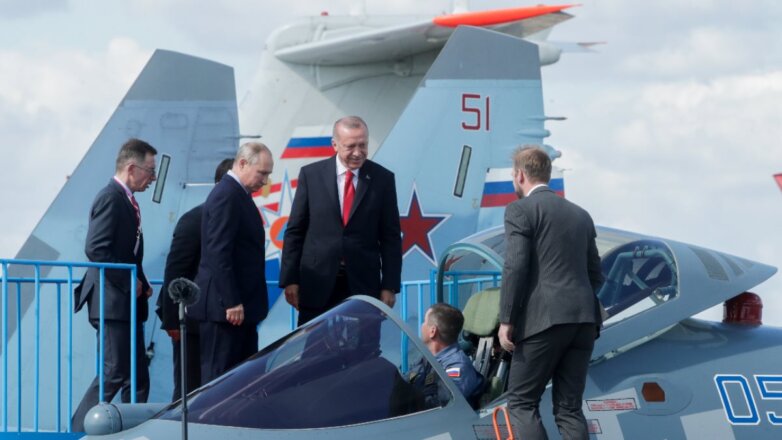 Эрдоган обсудил с Москвой поставки в Турцию истребителей Су-57