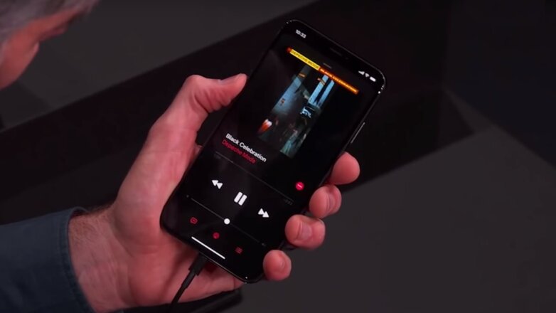 В Apple Music для Android появится тёмная тема и режим караоке