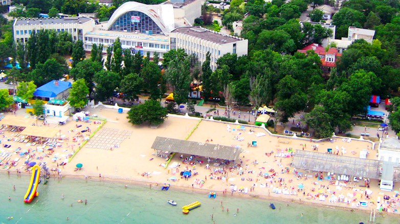 Названы самые популярные курорты России для отдыха с детьми в сентябре