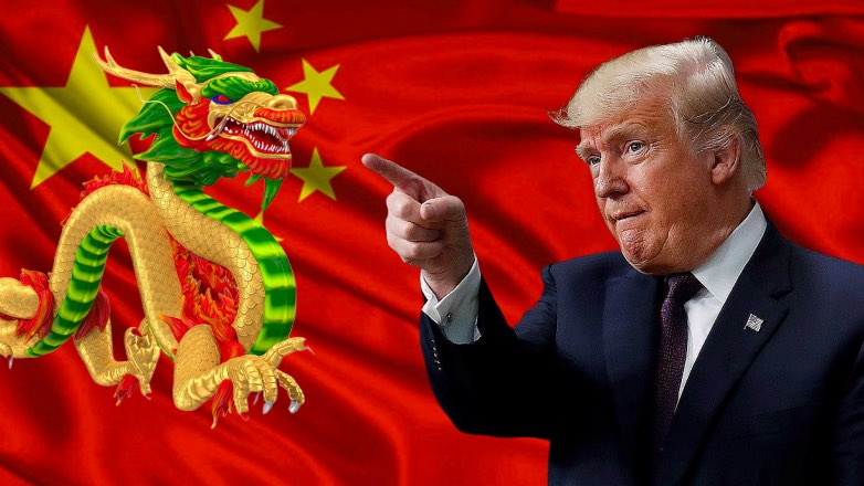 Трамп заявил о решении повысить пошлины на товары из Китая