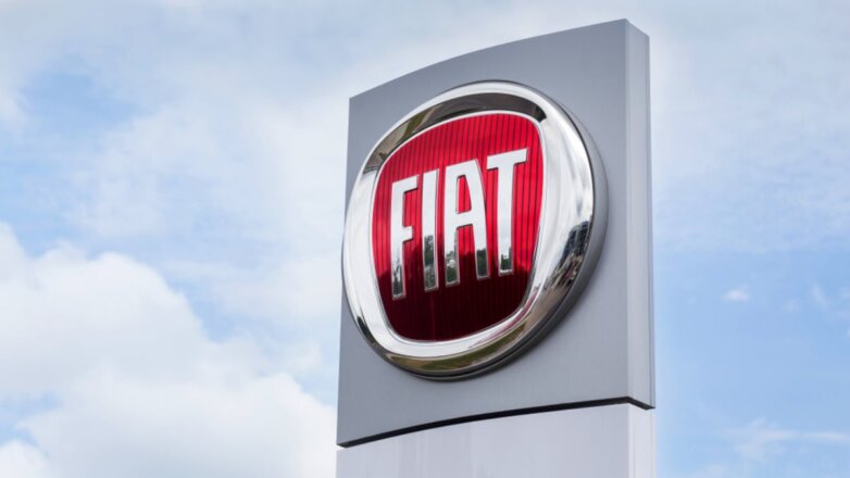 Fiat представит обновленную модель Fiat 500