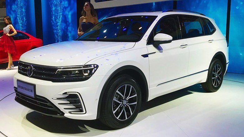 Volkswagen готовит к выпуску семиместный Tiguan L