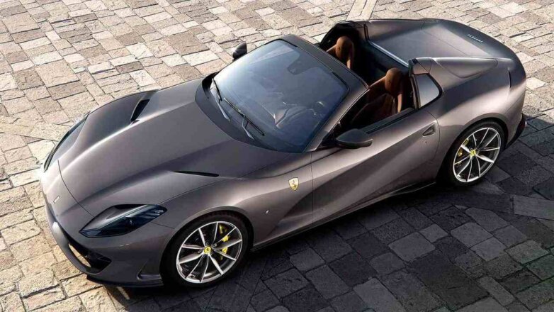 Ferrari представила мощный серийный кабриолет