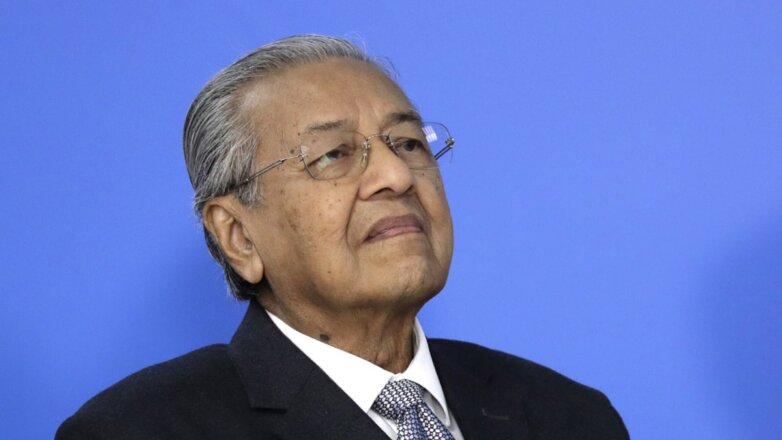 Премьер Малайзии сомневается в результатах следствия по крушению MH17