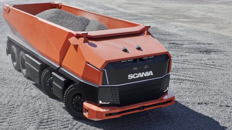 Scania продемонстрировала полностью автономный грузовик AXL