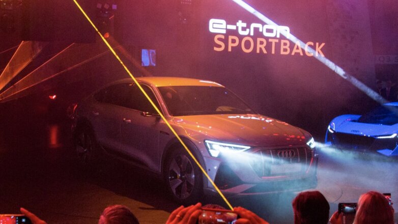 Во Франкфурте неожиданно представили новый электрокар от Audi