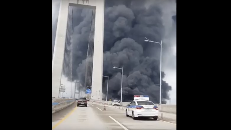 В Южной Корее взорвалось судно, в экипаже которого есть россияне – видео